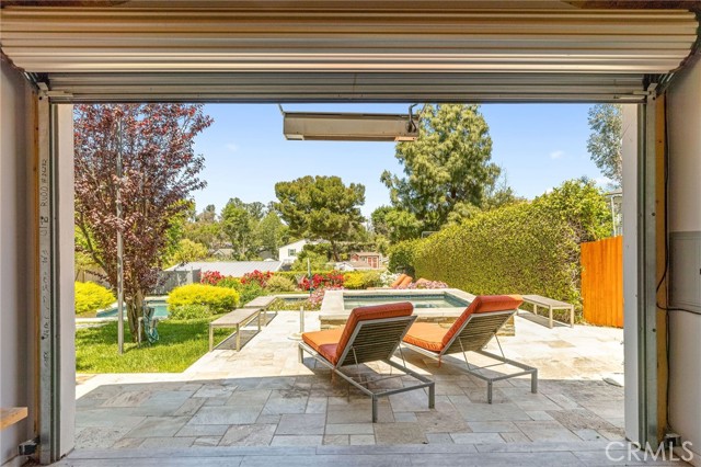 51 Dapplegray Lane, Rolling Hills Estates, California 90274, 5 Bedrooms Bedrooms, ,3 BathroomsBathrooms,Residential,Sold,Dapplegray,SB21097792