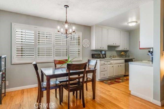 538 Avenue A, Redondo Beach, California 90277, 2 Bedrooms Bedrooms, ,1 BathroomBathrooms,Residential,Sold,Avenue A,SB20226646