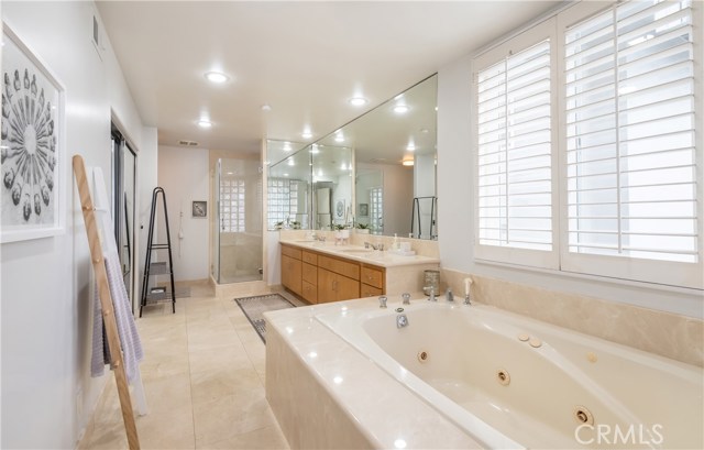 224 14th Street, Manhattan Beach, California 90266, 4 Bedrooms Bedrooms, ,4 BathroomsBathrooms,Residential,Sold,14th,SB19152131