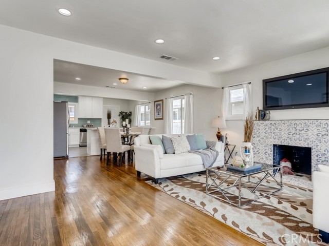 3 Bed Home for Sale in Los Angeles, California