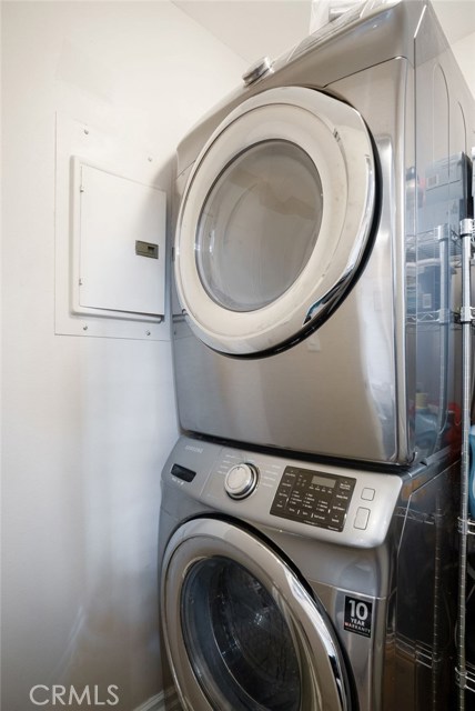 433 Marine Avenue, Manhattan Beach, California 90266, 3 Bedrooms Bedrooms, ,3 BathroomsBathrooms,Residential,Sold,Marine,SB19210558