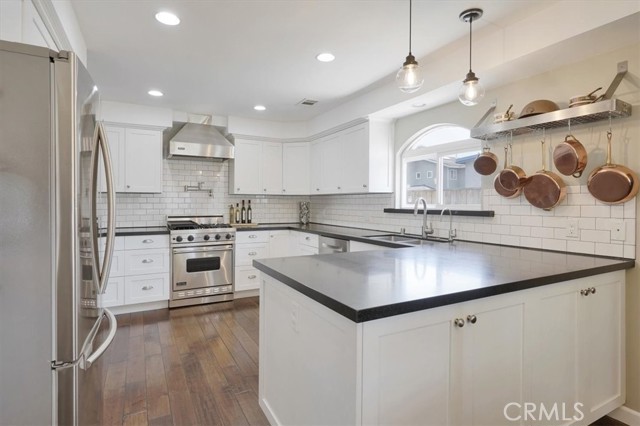 2013 Curtis Avenue, Redondo Beach, California 90278, 3 Bedrooms Bedrooms, ,1 BathroomBathrooms,Residential,Sold,Curtis,SB21099383