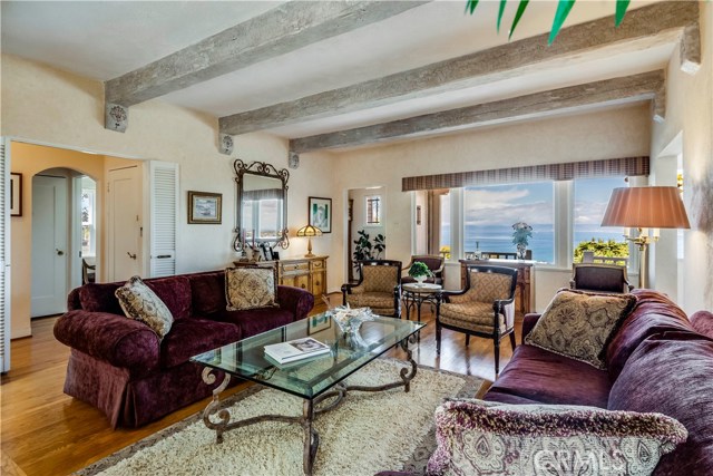 624 Via Del Monte, Palos Verdes Estates, California 90274, 5 Bedrooms Bedrooms, ,2 BathroomsBathrooms,Residential,Sold,Via Del Monte,PV19216741