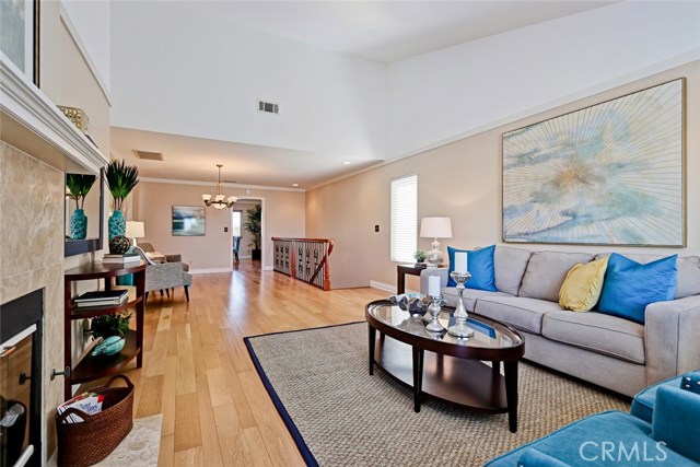 109 Helberta Avenue, Redondo Beach, California 90277, 3 Bedrooms Bedrooms, ,2 BathroomsBathrooms,Residential,Sold,Helberta,SB18059847