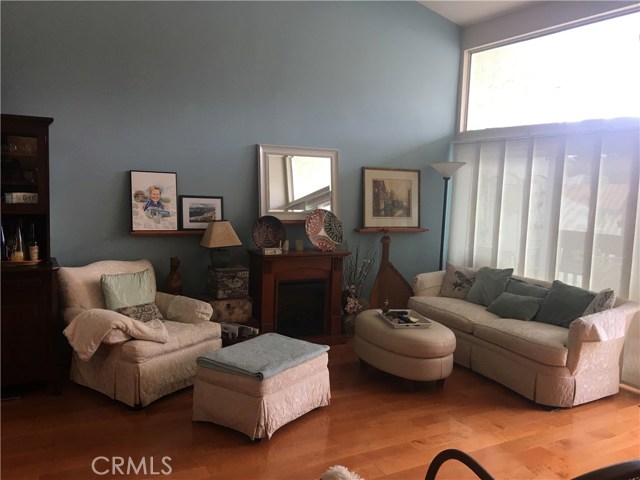 605 Prospect Avenue, Redondo Beach, California 90277, 1 Bedroom Bedrooms, ,1 BathroomBathrooms,Residential,Sold,Prospect,PV18138065