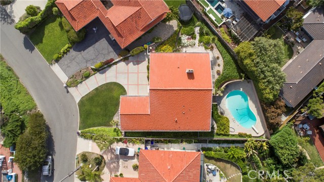 713 Cloyden Square, Palos Verdes Estates, California 90274, 3 Bedrooms Bedrooms, ,2 BathroomsBathrooms,Residential,Sold,Cloyden,SB17088498