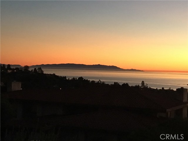 2520 Via Olivera, Palos Verdes Estates, California 90274, 4 Bedrooms Bedrooms, ,3 BathroomsBathrooms,Residential,Sold,Via Olivera,PV19167516