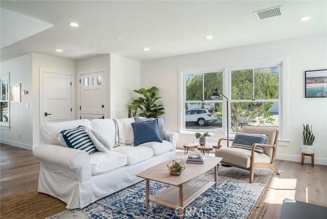 1437 23rd Street, Manhattan Beach, California 90266, 3 Bedrooms Bedrooms, ,2 BathroomsBathrooms,Residential,Sold,23rd,SB19206143