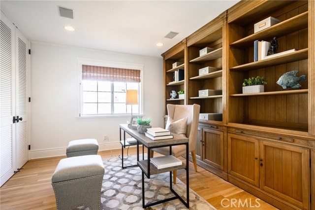 742 27th Street, Manhattan Beach, California 90266, 4 Bedrooms Bedrooms, ,3 BathroomsBathrooms,Residential,Sold,27th,SB19194302