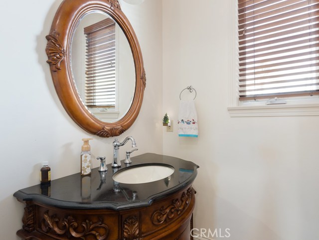 1758 Ford Avenue, Redondo Beach, California 90278, 3 Bedrooms Bedrooms, ,2 BathroomsBathrooms,Residential,Sold,Ford,SB20206096