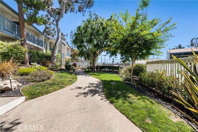 826 Camino Real, Redondo Beach, California 90277, 2 Bedrooms Bedrooms, ,2 BathroomsBathrooms,Residential,Sold,Camino Real,SB21123752