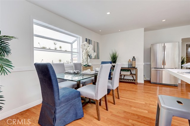 706 Green Lane, Redondo Beach, California 90278, 3 Bedrooms Bedrooms, ,2 BathroomsBathrooms,Residential,Sold,Green,SB20188022