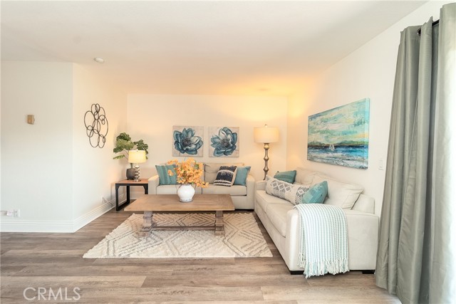 700 Esplanade, Redondo Beach, California 90277, 2 Bedrooms Bedrooms, ,2 BathroomsBathrooms,Residential,Sold,Esplanade,SB21037813