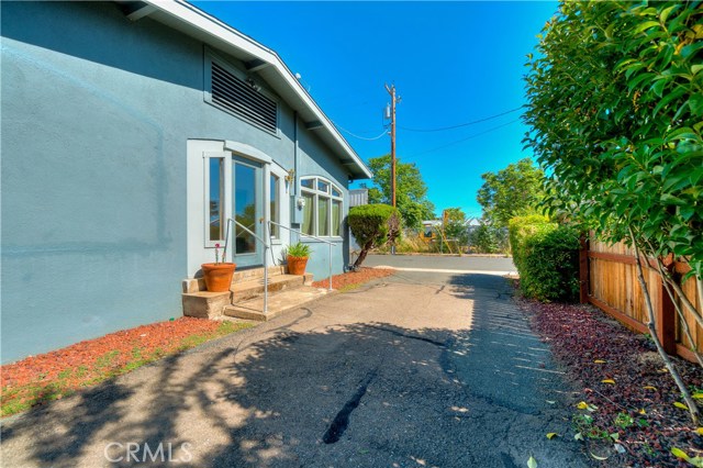 4th, 95453, ,For Sale,4th,LC20109575