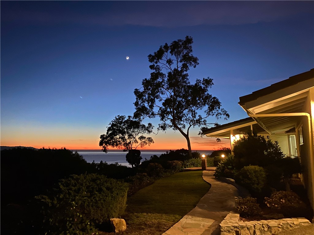 3 Cinnamon Lane, Rancho Palos Verdes, California 90275, 4 Bedrooms Bedrooms, ,3 BathroomsBathrooms,Residential,Sold,Cinnamon,SB21017437