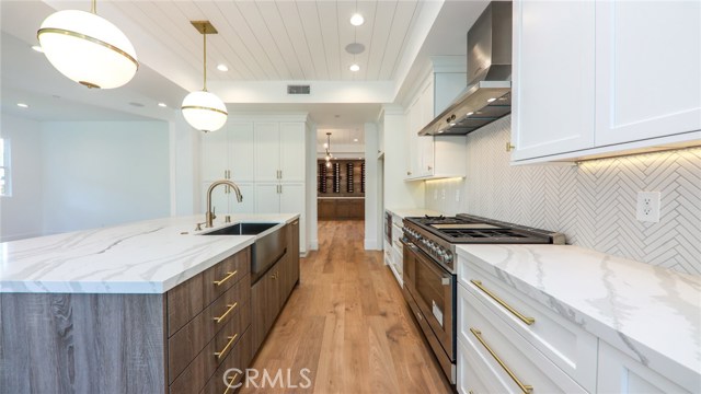 1018 Avenue A, Redondo Beach, California 90277, 6 Bedrooms Bedrooms, ,6 BathroomsBathrooms,Residential,Sold,Avenue A,PV20118056