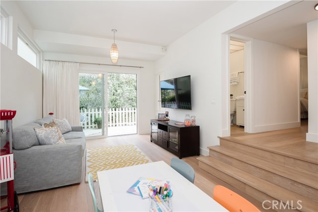 2618 Laurel Avenue, Manhattan Beach, California 90266, 5 Bedrooms Bedrooms, ,3 BathroomsBathrooms,Residential,Sold,Laurel,SB20148528