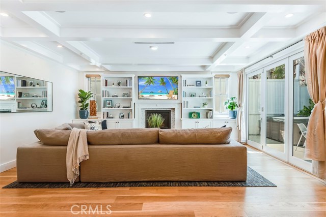2113 Chestnut Avenue, Manhattan Beach, California 90266, 5 Bedrooms Bedrooms, ,5 BathroomsBathrooms,Residential,Sold,Chestnut,SB20195476