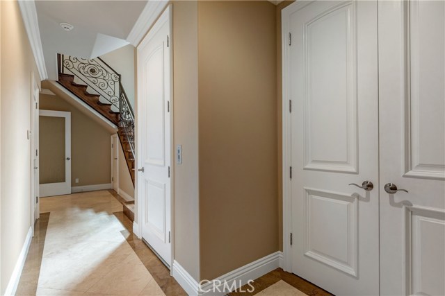 232 Irena Avenue, Redondo Beach, California 90277, 4 Bedrooms Bedrooms, ,2 BathroomsBathrooms,Residential,Sold,Irena,SB20098609