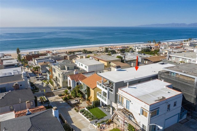 323 25th Street, Manhattan Beach, California 90266, 5 Bedrooms Bedrooms, ,2 BathroomsBathrooms,Residential,Sold,25th,SB20230938