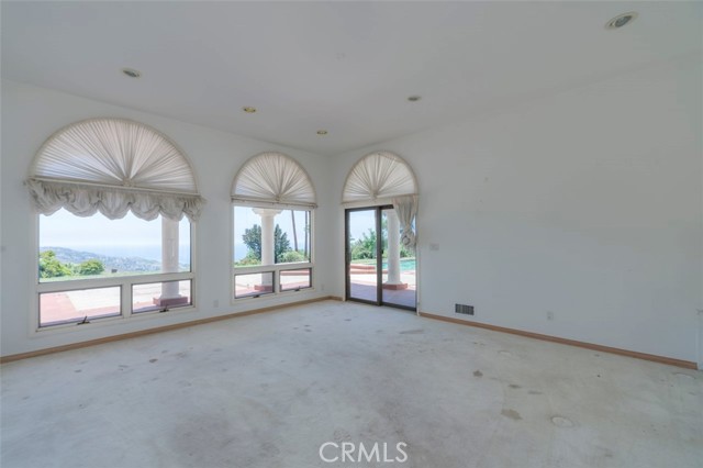 5850 Ocean Terrace Drive, Rancho Palos Verdes, California 90275, 4 Bedrooms Bedrooms, ,5 BathroomsBathrooms,Residential,Sold,Ocean Terrace,PW21124593