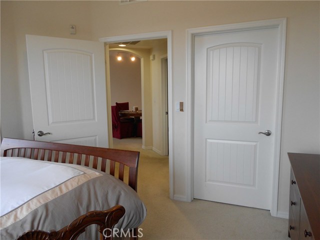 2001 Artesia Boulevard, Redondo Beach, California 90278, 1 Bedroom Bedrooms, ,Residential,Sold,Artesia,SB19032443