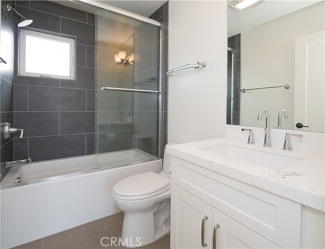 2606 Voorhees Avenue, Redondo Beach, California 90278, 3 Bedrooms Bedrooms, ,2 BathroomsBathrooms,Residential,Sold,Voorhees,SB21126810