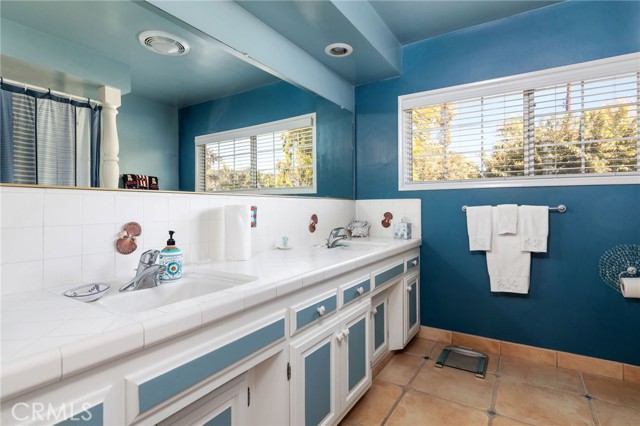 11 Palomino Lane, Rolling Hills Estates, California 90274, 4 Bedrooms Bedrooms, ,1 BathroomBathrooms,Residential,Sold,Palomino,SB20237174