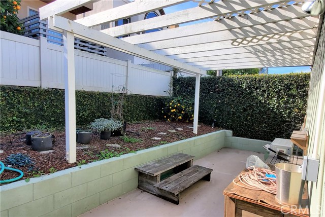 1124 11th Street, Hermosa Beach, California 90254, 3 Bedrooms Bedrooms, ,1 BathroomBathrooms,Residential,Sold,11th Street,SB20025599