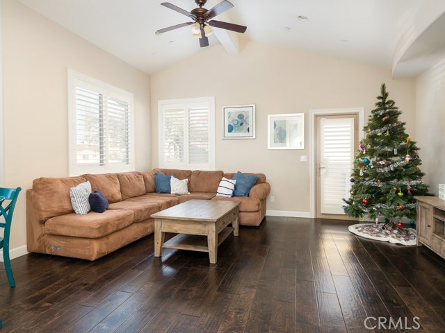 2416 Grant Avenue, Redondo Beach, California 90278, 3 Bedrooms Bedrooms, ,2 BathroomsBathrooms,Residential,Sold,Grant,SB20242982