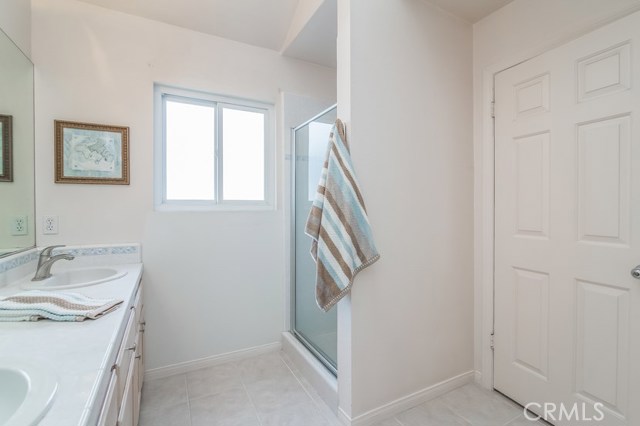 2119 Gates Avenue, Redondo Beach, California 90278, 4 Bedrooms Bedrooms, ,2 BathroomsBathrooms,Residential,Sold,Gates,SB18242612