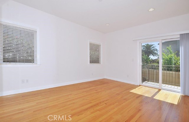 521 Irena Avenue, Redondo Beach, California 90277, 5 Bedrooms Bedrooms, ,3 BathroomsBathrooms,Residential,Sold,Irena,SB19053298