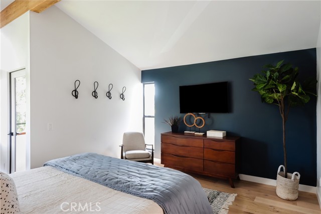 587 36th Street, Manhattan Beach, California 90266, 3 Bedrooms Bedrooms, ,2 BathroomsBathrooms,Residential,Sold,36th,SB21105044