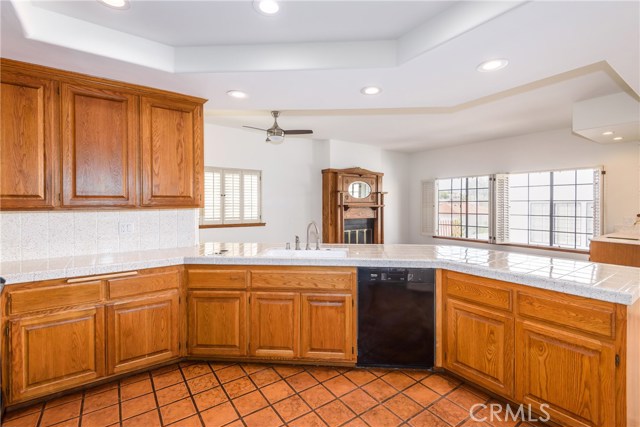 235 Juanita Avenue, Redondo Beach, California 90277, 3 Bedrooms Bedrooms, ,2 BathroomsBathrooms,Residential,Sold,Juanita,SB19083113