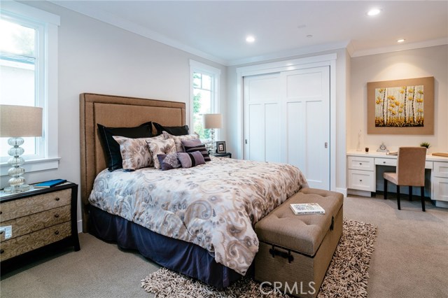 1457 18th Street, Manhattan Beach, California 90266, 5 Bedrooms Bedrooms, ,2 BathroomsBathrooms,Residential,Sold,18th,SB17091633