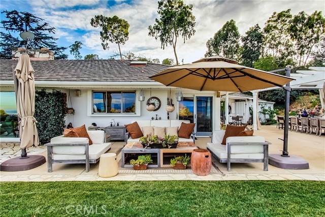 This home is perfect for private, tranquil relaxation of post covid entertaining!