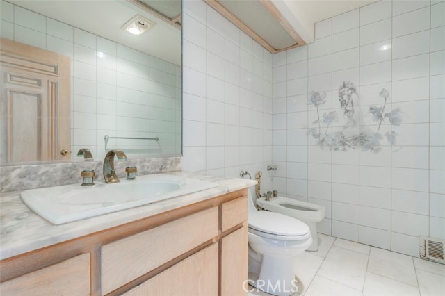 5850 Ocean Terrace Drive, Rancho Palos Verdes, California 90275, 4 Bedrooms Bedrooms, ,5 BathroomsBathrooms,Residential,Sold,Ocean Terrace,PW21124593