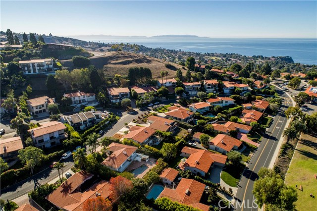 2109 Via Estudillo, Palos Verdes Estates, California 90274, 4 Bedrooms Bedrooms, ,3 BathroomsBathrooms,Residential,Sold,Via Estudillo,SB17272913