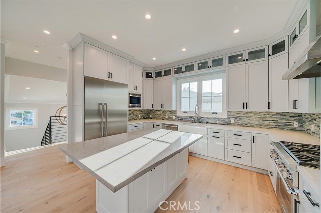 1920 Gates Ave, Redondo Beach, California 90278, 4 Bedrooms Bedrooms, ,4 BathroomsBathrooms,Residential,Sold,Gates Ave,SB21054568