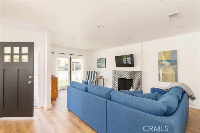 1430 Bonnie Brae, Hermosa Beach, California 90254, 2 Bedrooms Bedrooms, ,3 BathroomsBathrooms,Residential,Sold,Bonnie Brae,PV18149564