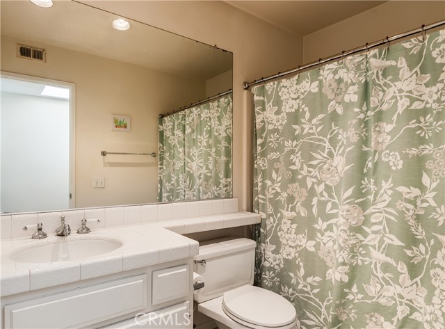 501 Herondo Street, Hermosa Beach, California 90254, 3 Bedrooms Bedrooms, ,2 BathroomsBathrooms,Residential,Sold,Herondo,SB18003638