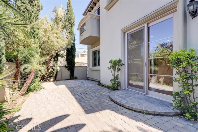 1103 Green Lane, Redondo Beach, California 90278, 5 Bedrooms Bedrooms, ,2 BathroomsBathrooms,Residential,Sold,Green,SB20077811