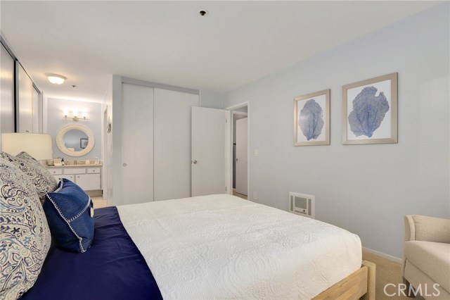 555 Esplanade, Redondo Beach, California 90277, 2 Bedrooms Bedrooms, ,2 BathroomsBathrooms,Residential,Sold,Esplanade,SB21016933