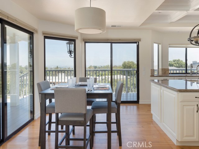 24 Harbor Sight Drive, Rolling Hills Estates, California 90274, 4 Bedrooms Bedrooms, ,4 BathroomsBathrooms,Residential,Sold,Harbor Sight,PV20138736