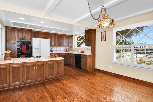 Kitchen and Eating Area