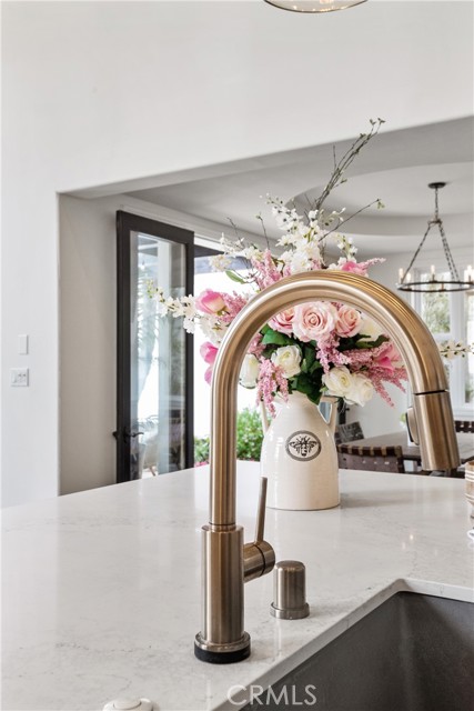 2322 Laurel Bluff Drive, Manhattan Beach, California 90266, 4 Bedrooms Bedrooms, ,3 BathroomsBathrooms,Residential,Sold,Laurel Bluff,SB21167191