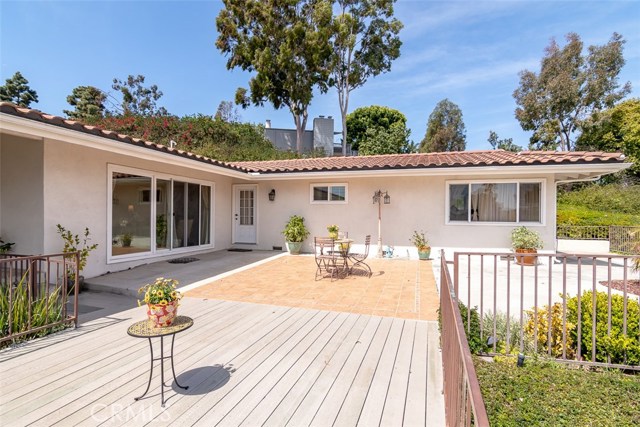 5405 Middlecrest Road, Rancho Palos Verdes, California 90275, 4 Bedrooms Bedrooms, ,3 BathroomsBathrooms,Residential,Sold,Middlecrest,PV18080454