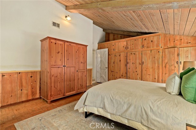 57 Strawberry Lane, Rolling Hills Estates, California 90274, 6 Bedrooms Bedrooms, ,3 BathroomsBathrooms,Residential,Sold,Strawberry,SB21051778