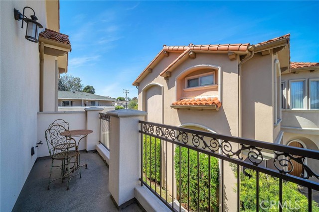 2221 Voorhees Avenue, Redondo Beach, California 90278, 4 Bedrooms Bedrooms, ,3 BathroomsBathrooms,Residential,Sold,Voorhees,SB21072556
