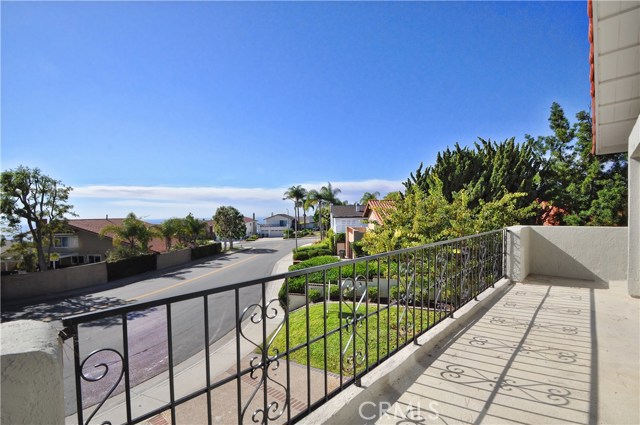 30316 Camino Porvenir, Rancho Palos Verdes, California 90275, 5 Bedrooms Bedrooms, ,3 BathroomsBathrooms,Residential,Sold,Camino Porvenir,PV18264665